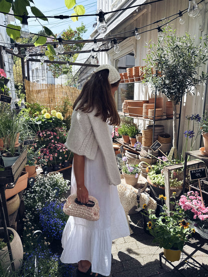 JOSEFIN